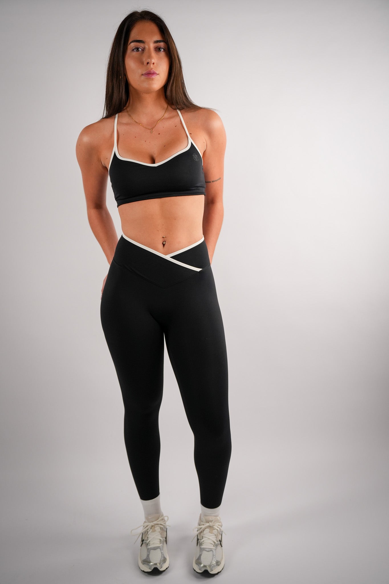 V-Sculpt Sports Bra