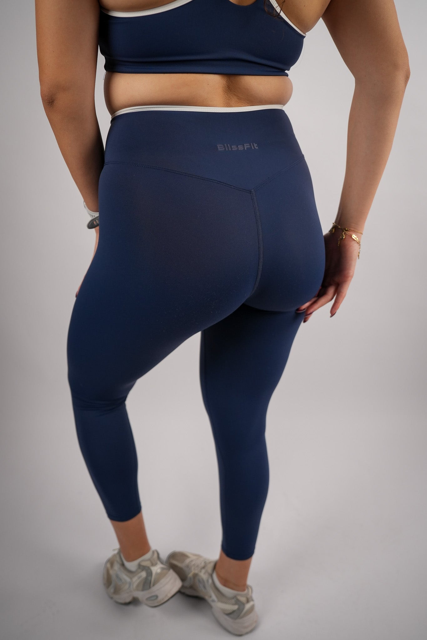 V-Sculpt Leggings