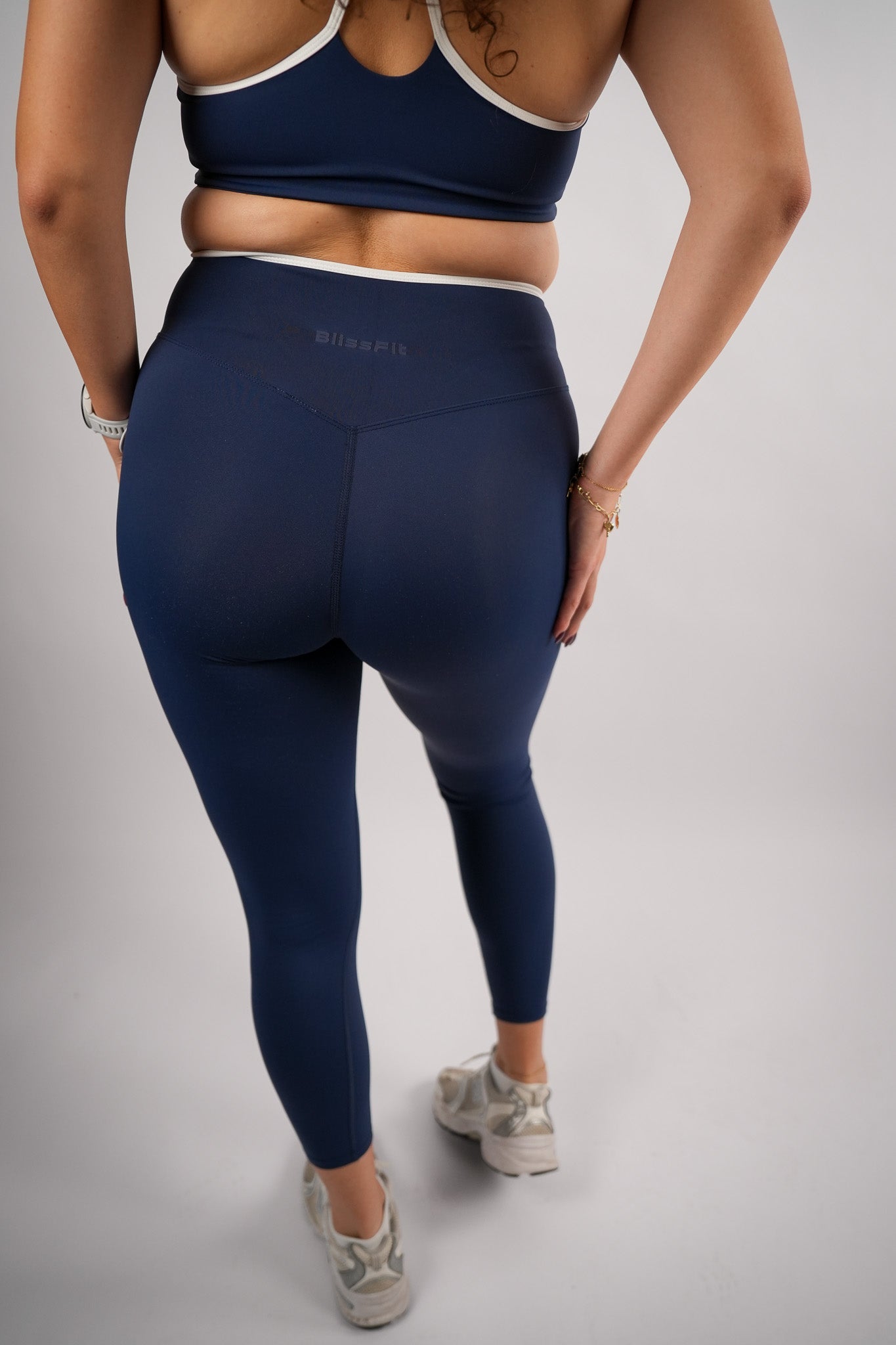 V-Sculpt Leggings