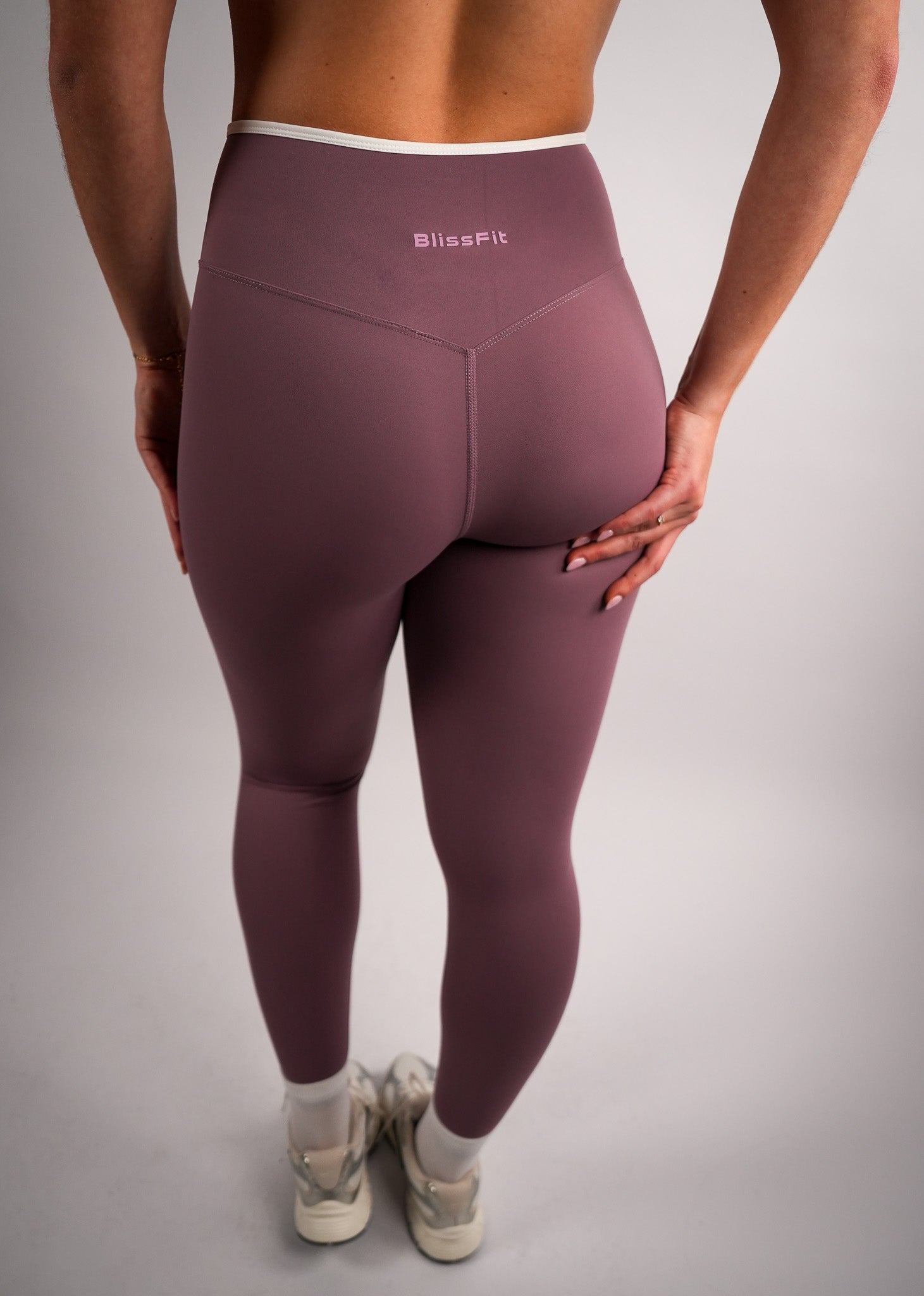 V-Sculpt Leggings