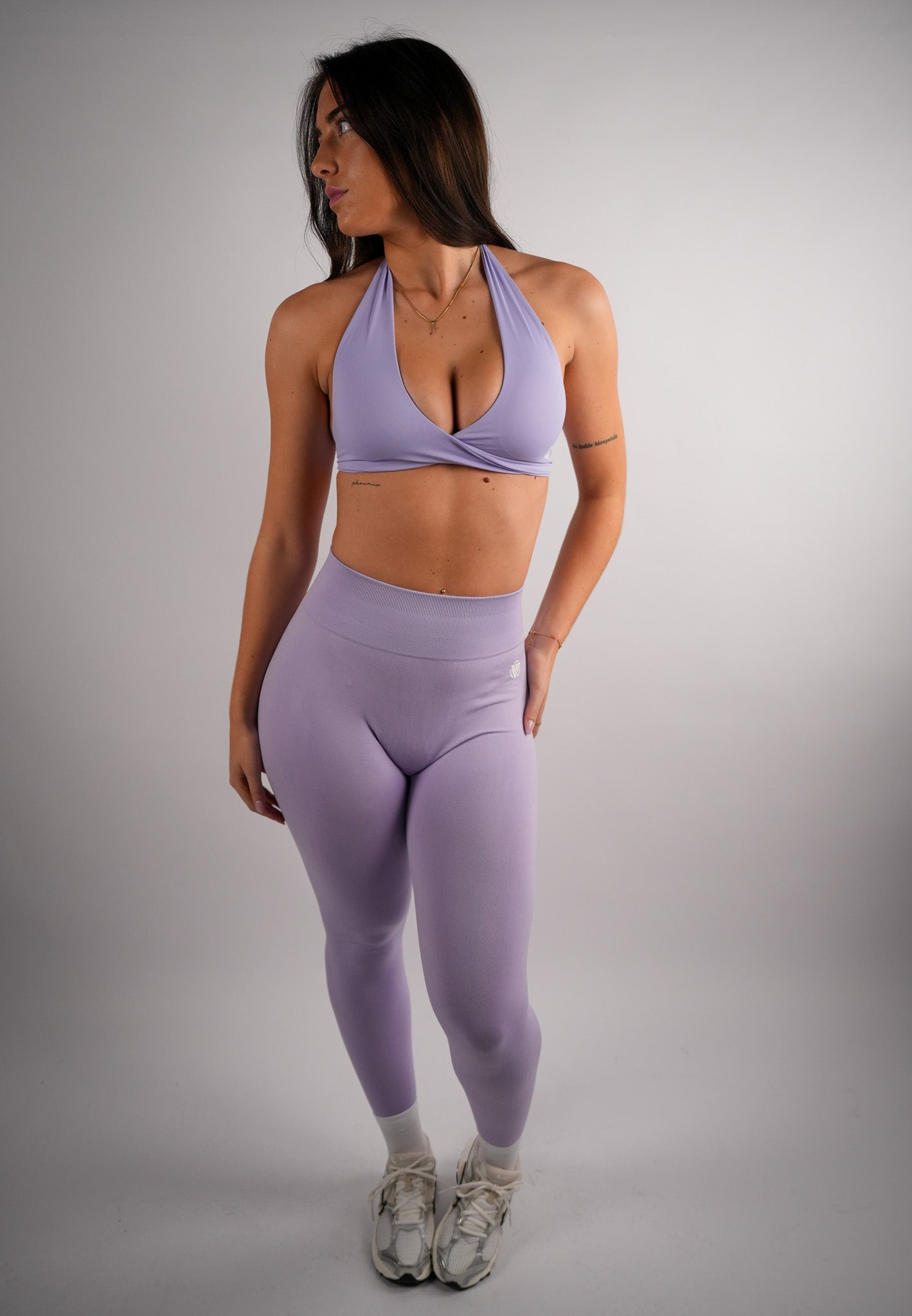 Core Cross Over Halter Neck Sports Bra