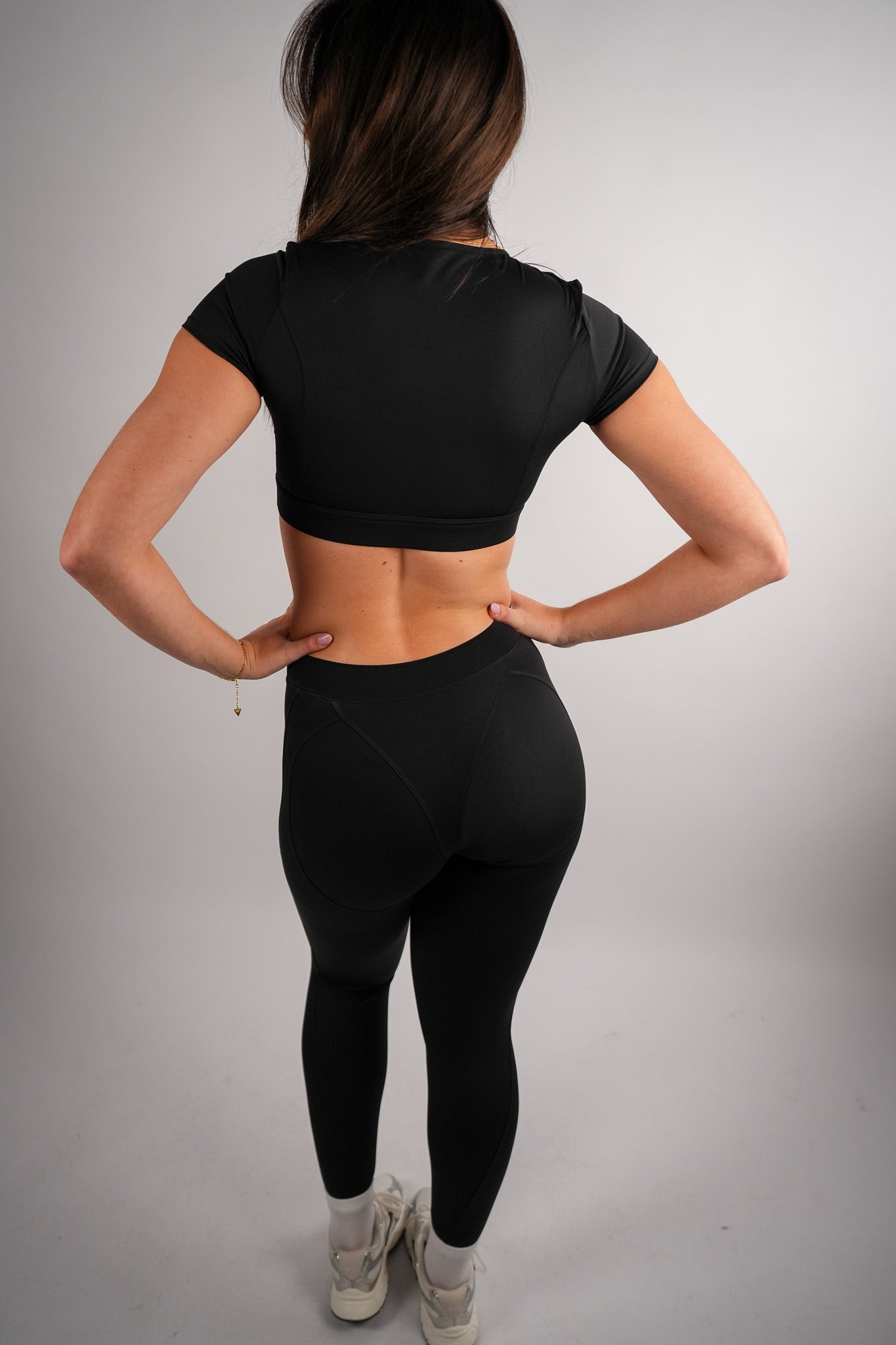 Axis Short Sleeve Crop Top Built-In Bra