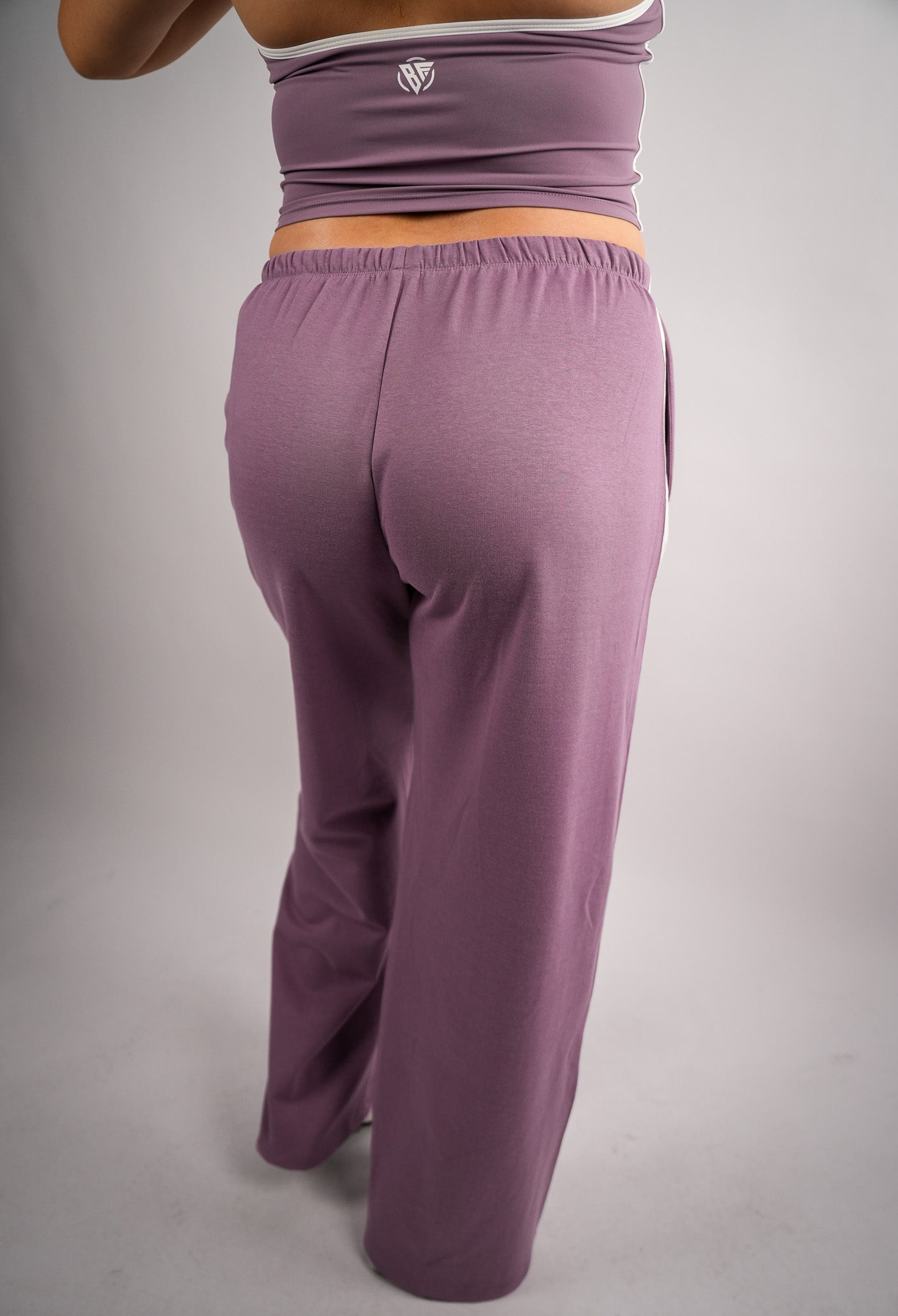 Contrastline Wide Leg Pants